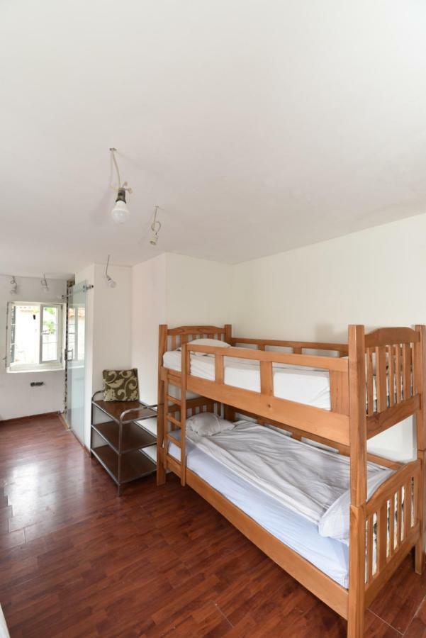 Hostel Michel Будва Екстер'єр фото